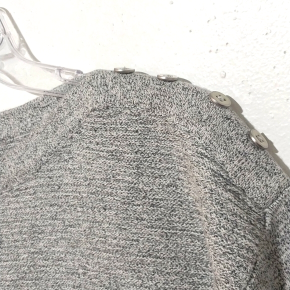 BUNDLE OF 2 TALBOTS Sweaters sizes MP. - Picture 7 of 8